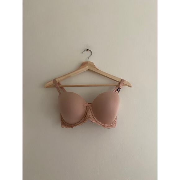 VICTORIA'S SECRET Nude Smooth & Lace Lightly Lined Demi Bra Size 32DDD - Picture 2 of 6